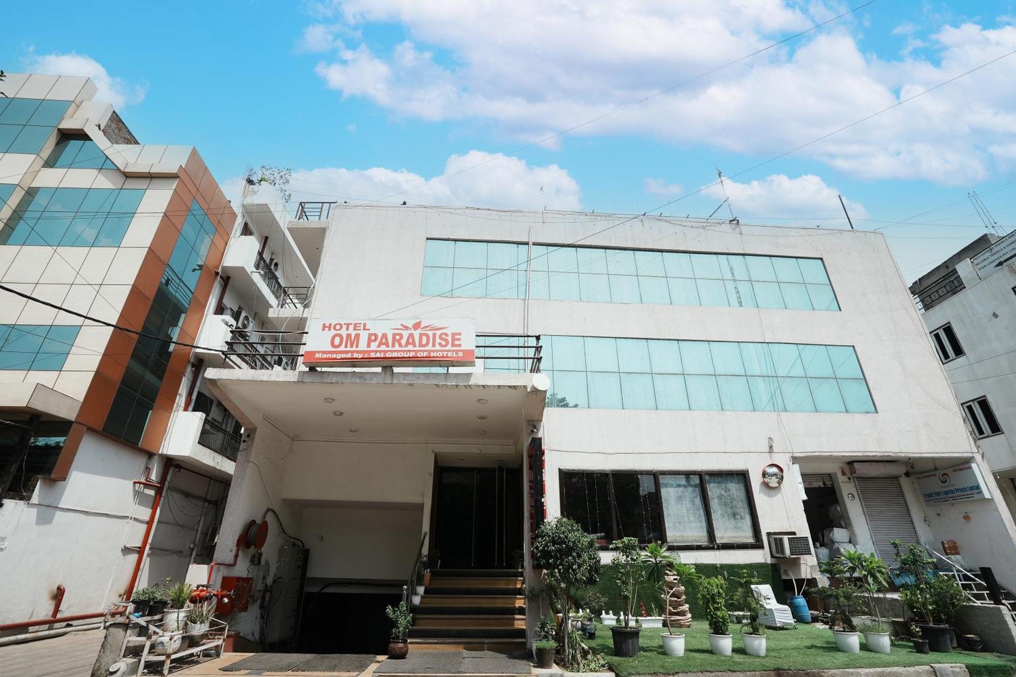 Hotel Om Paradise Near Igi Delhi Airport Nuova Delhi Esterno foto