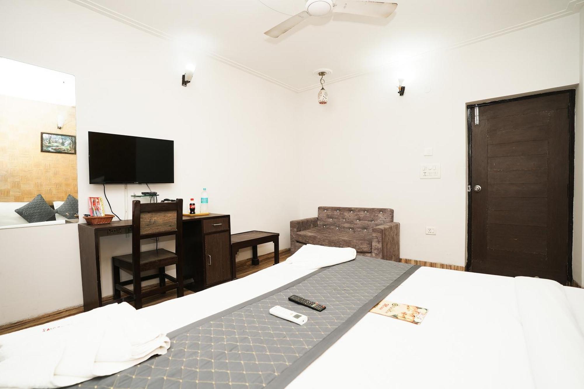 Hotel Om Paradise Near Igi Delhi Airport Nuova Delhi Esterno foto